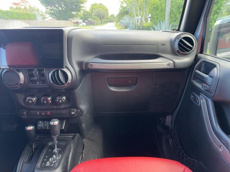 Jeep Wrangler JK Unlimited Sport 4WD 2018