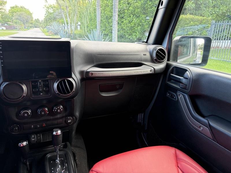 Jeep Wrangler JK Unlimited Sport 4WD 2018