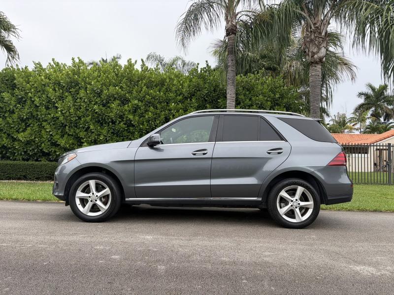 Mercedes-Benz GLE-Class GLE350 2017