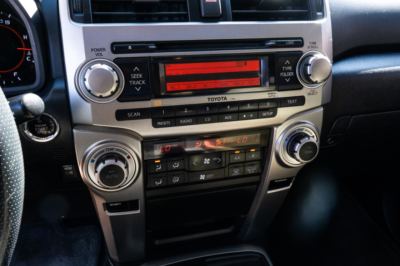 Toyota 4Runner Limited 2011 Toyota 4Runner Limited 2011