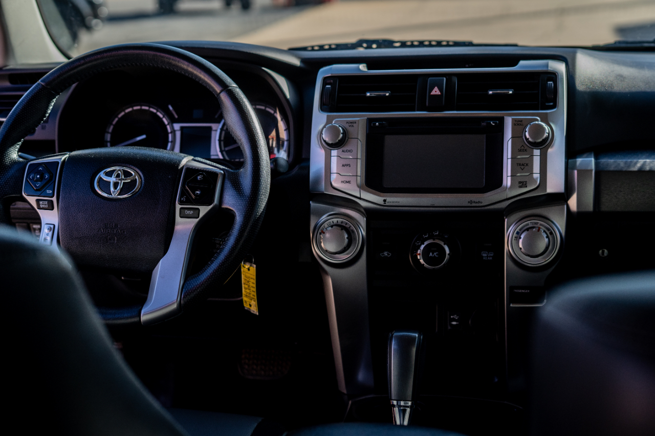 Toyota 4Runner SR5 2WD 2015 Toyota 4Runner SR5 2WD 2015