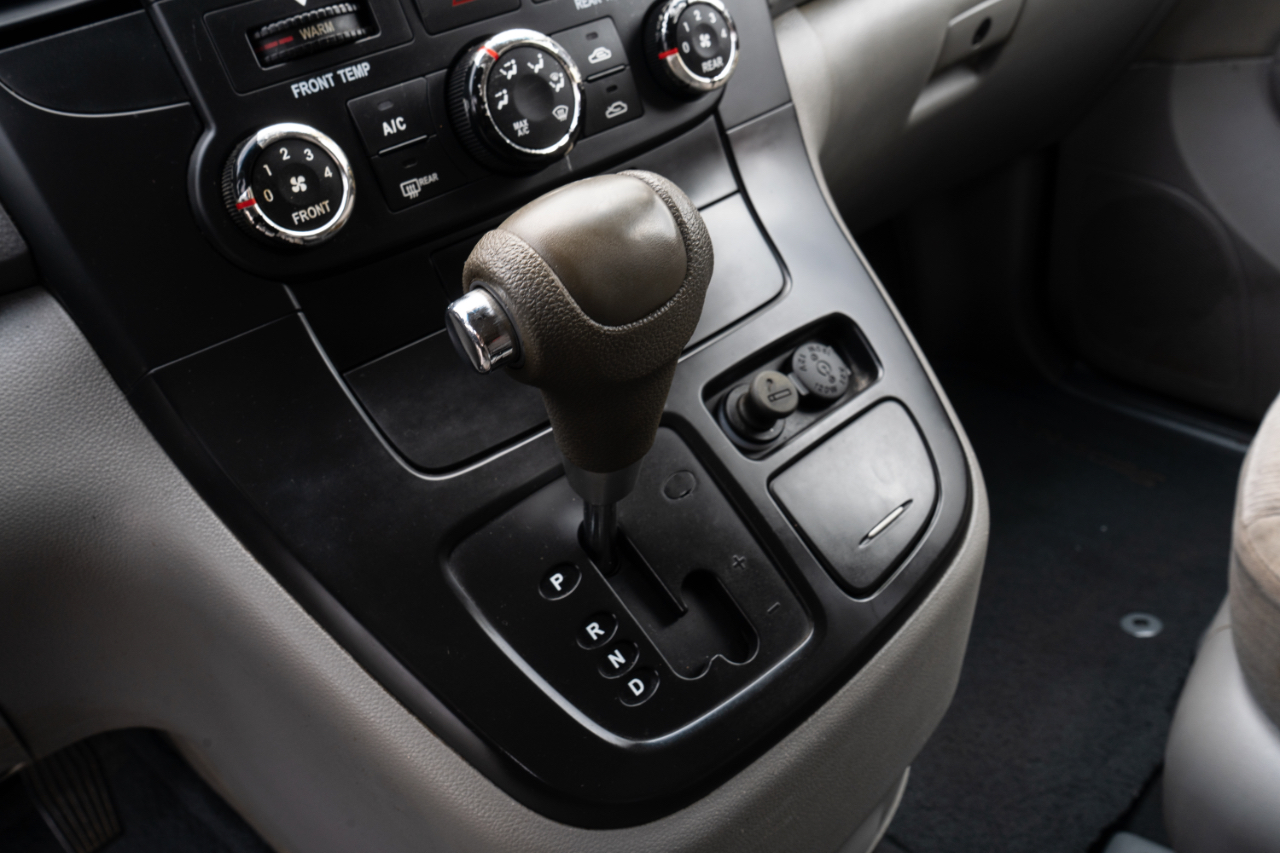 Kia Sedona LX LWB 2014