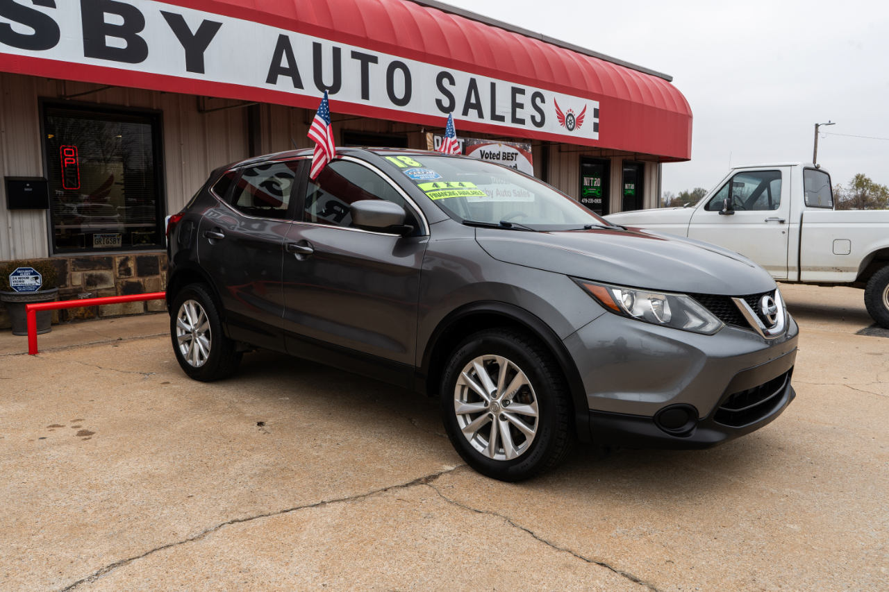 Nissan Rogue Sport S AWD 2017