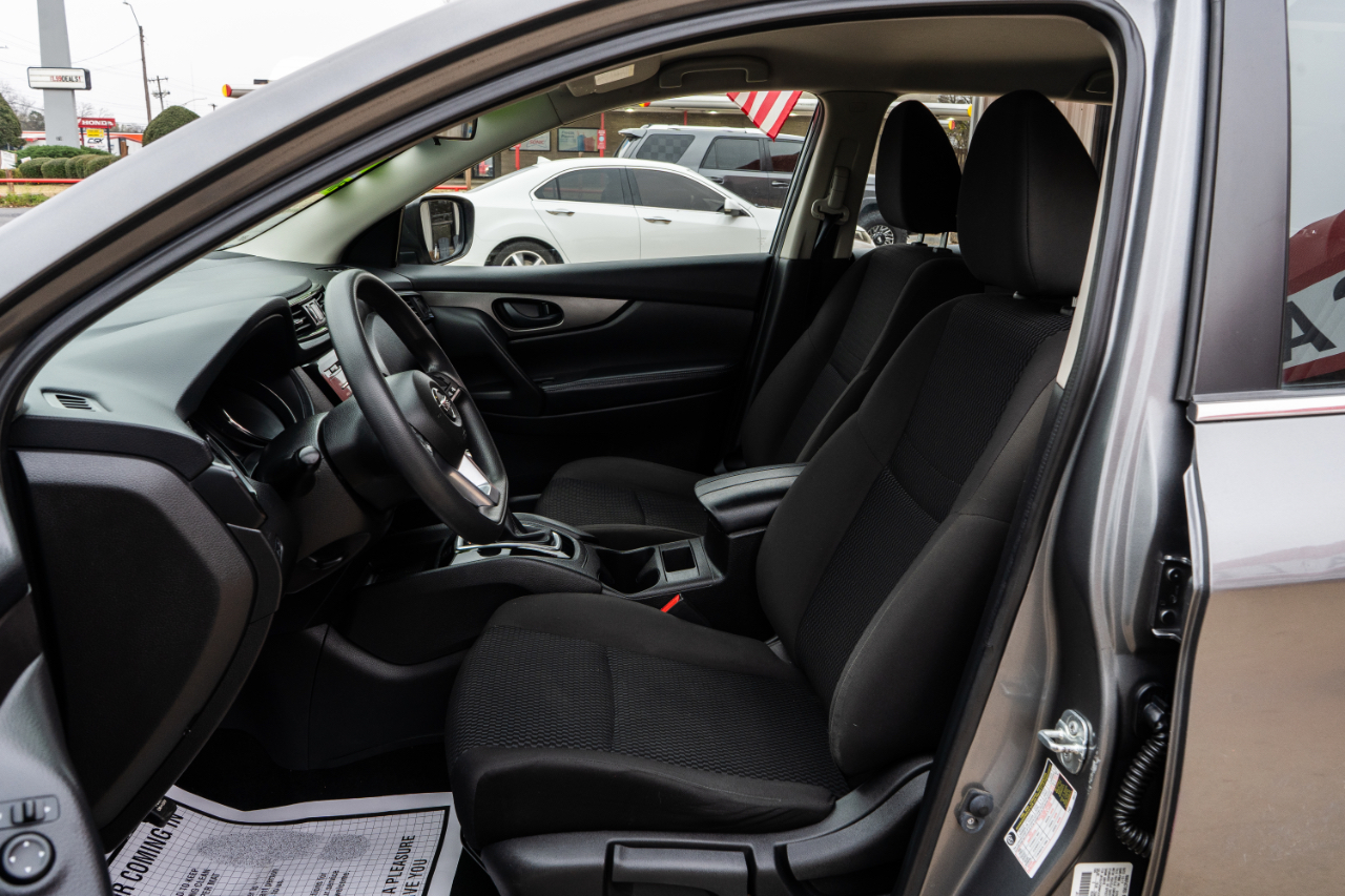 Nissan Rogue Sport S AWD 2017