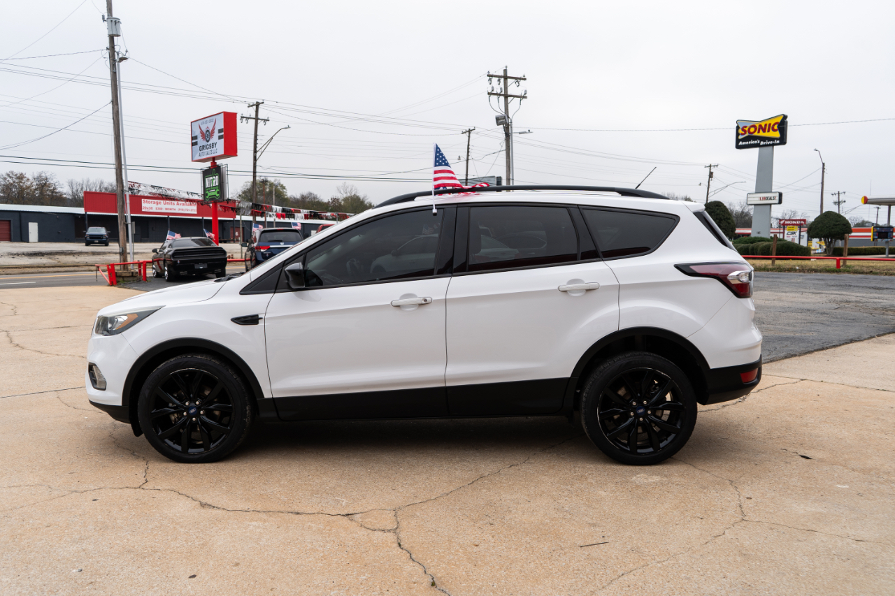 Ford Escape SE FWD 2017