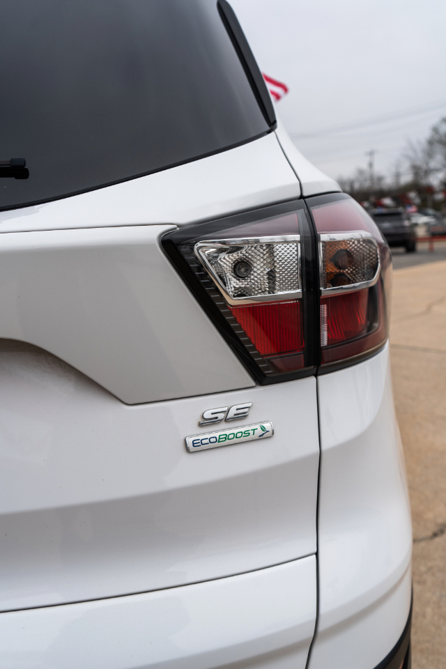 Ford Escape SE FWD 2017