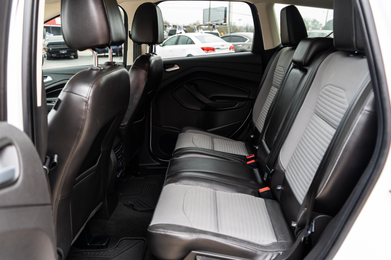 Ford Escape SE FWD 2017