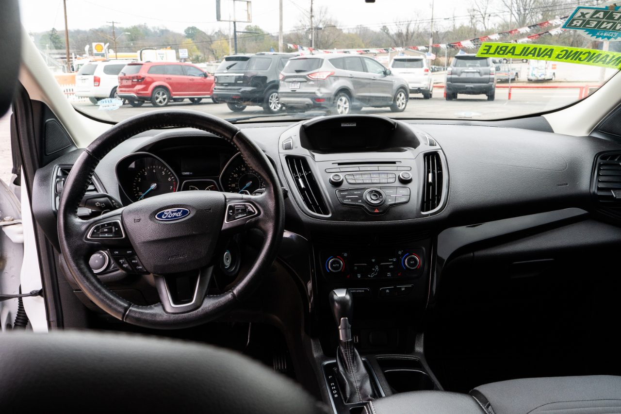 Ford Escape SE FWD 2017