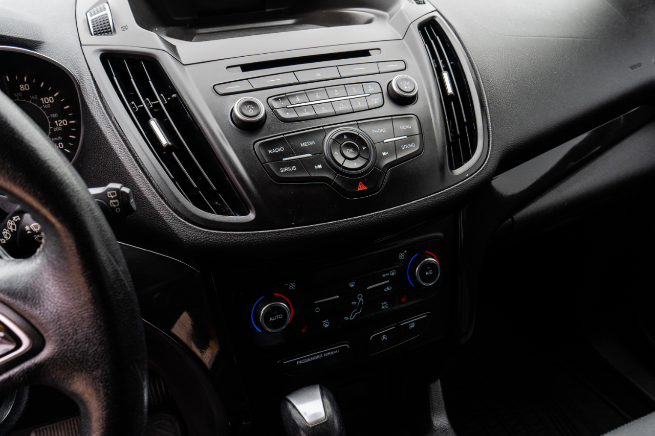 Ford Escape SE FWD 2017