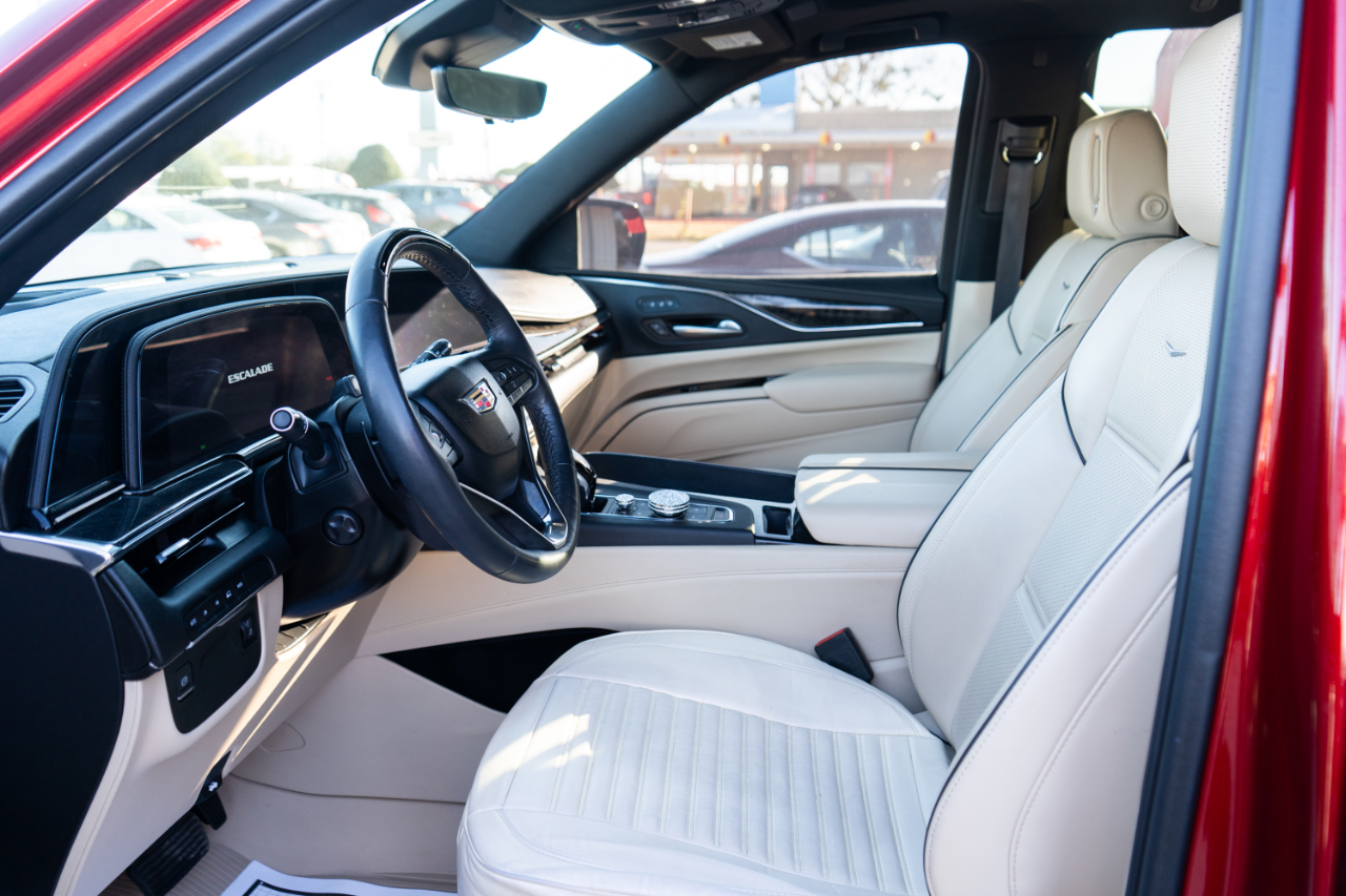 Cadillac Escalade Premium Luxury AWD 2024