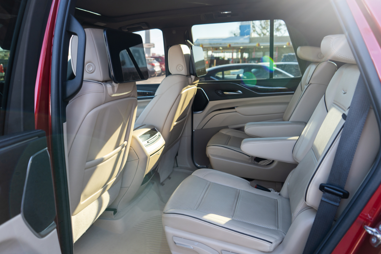 Cadillac Escalade Premium Luxury AWD 2024