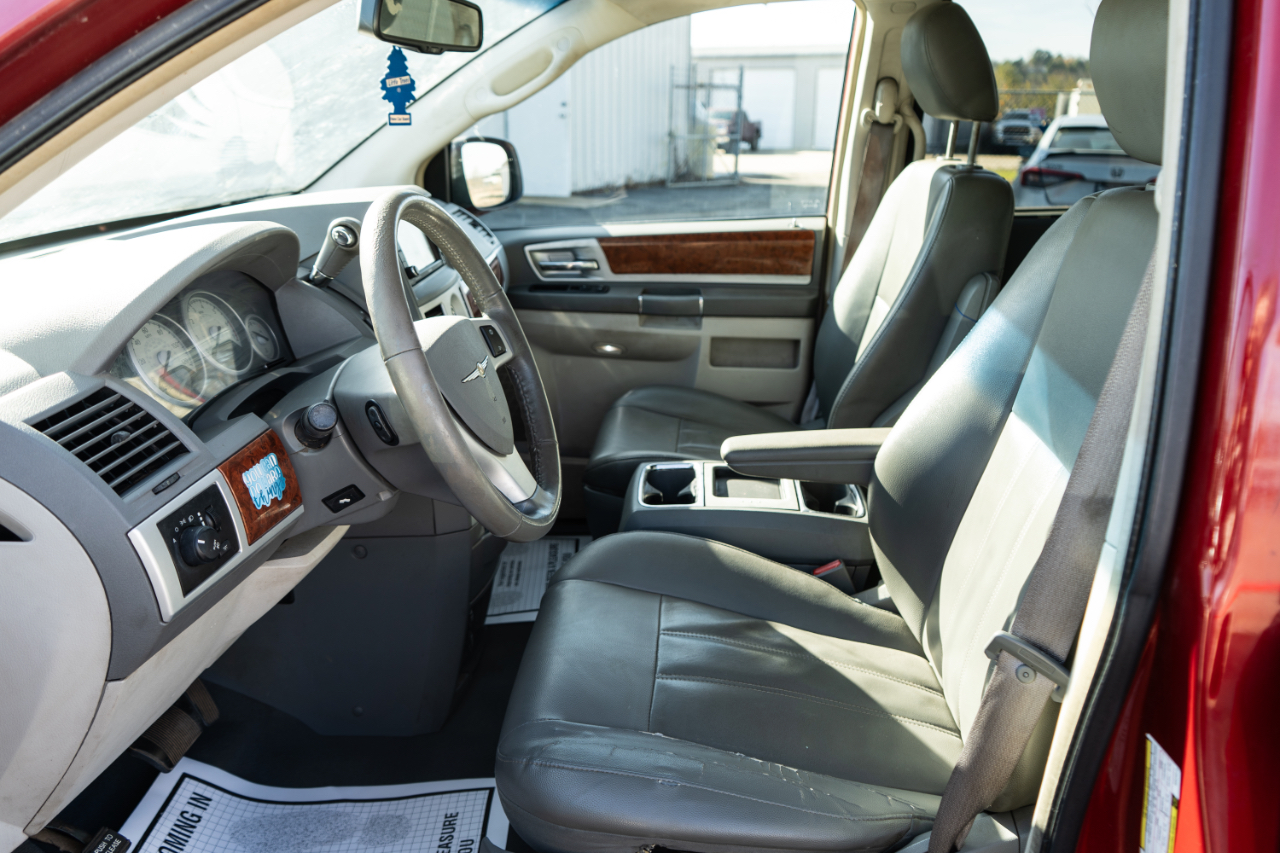 Chrysler Town & Country Touring 2009