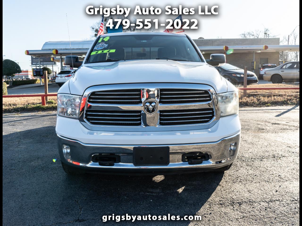 RAM 1500 SLT Crew Cab SWB 4WD 2014