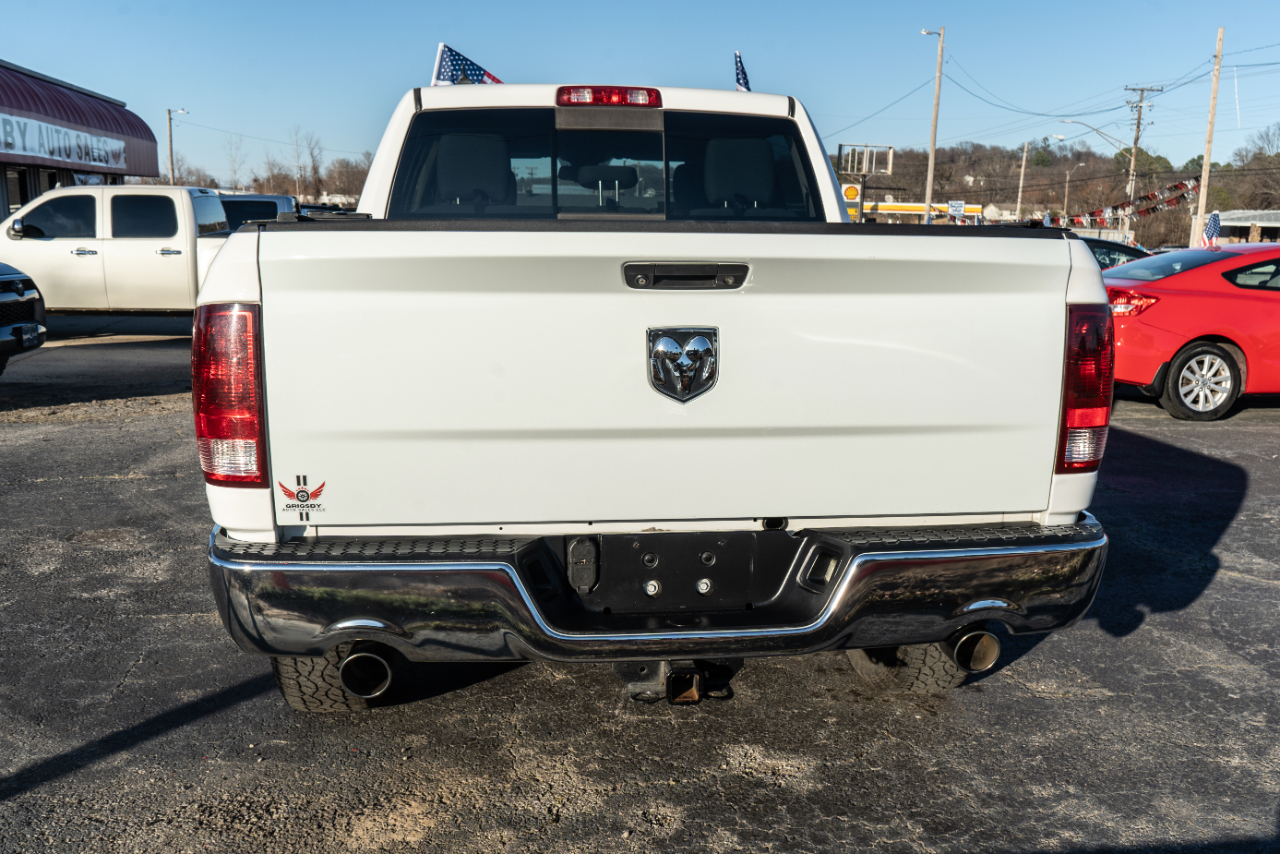 RAM 1500 SLT Crew Cab SWB 4WD 2014