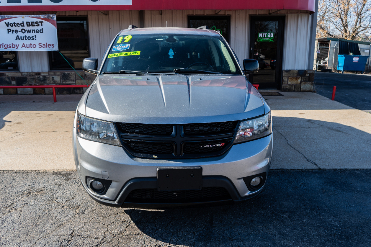 2019 Dodge Journey SE's photo