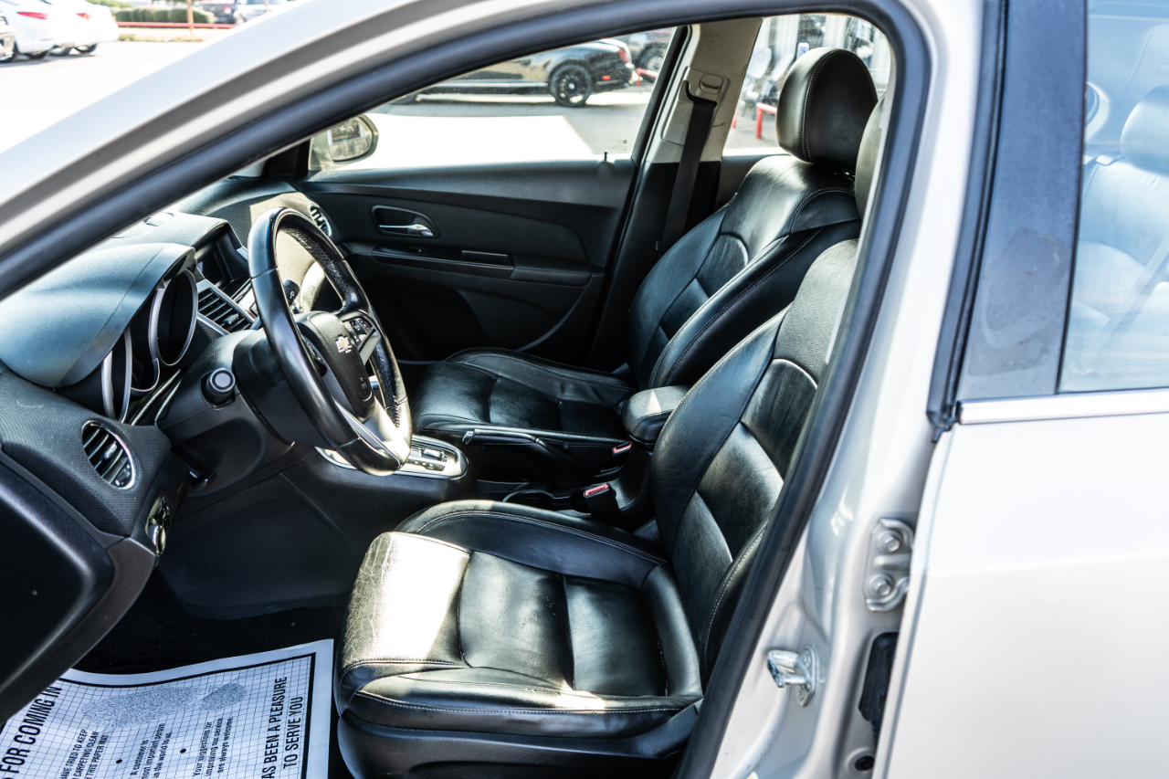 Chevrolet Cruze 2LT 2012