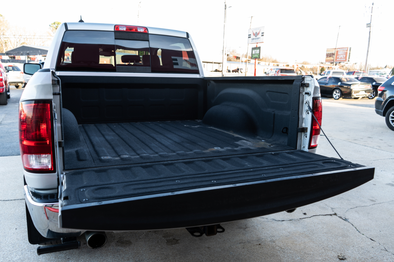 RAM 1500 SLT Crew Cab SWB 4WD 2018