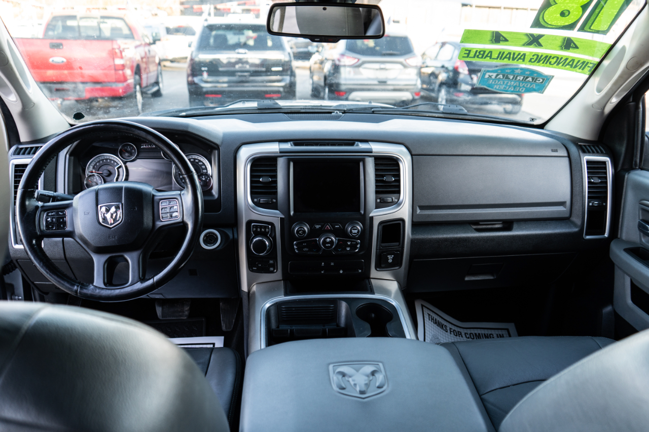 RAM 1500 SLT Crew Cab SWB 4WD 2018