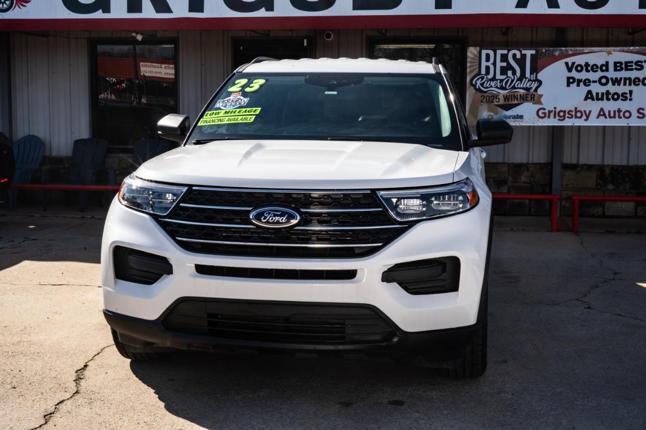 Ford Explorer XLT 2023