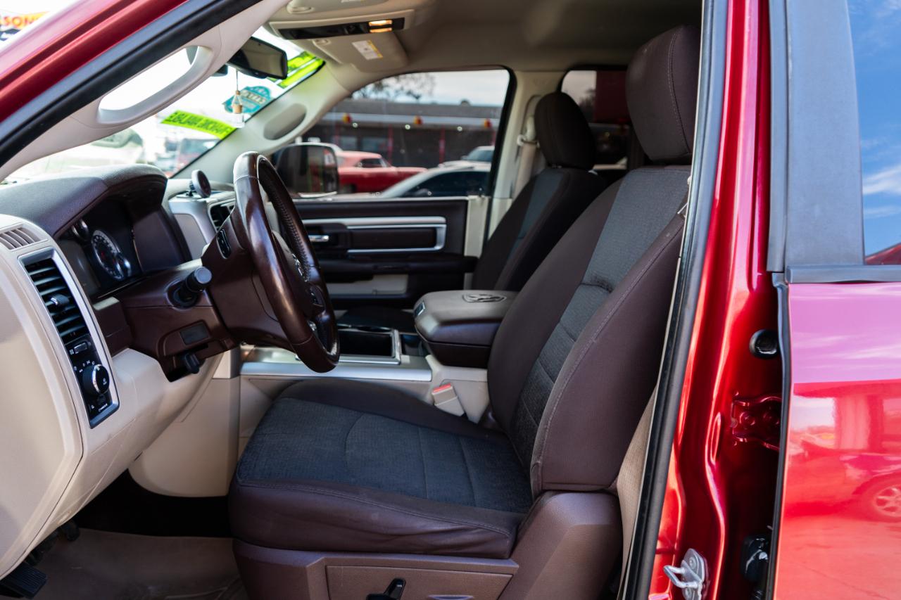 RAM 1500 SLT Crew Cab SWB 2WD 2015