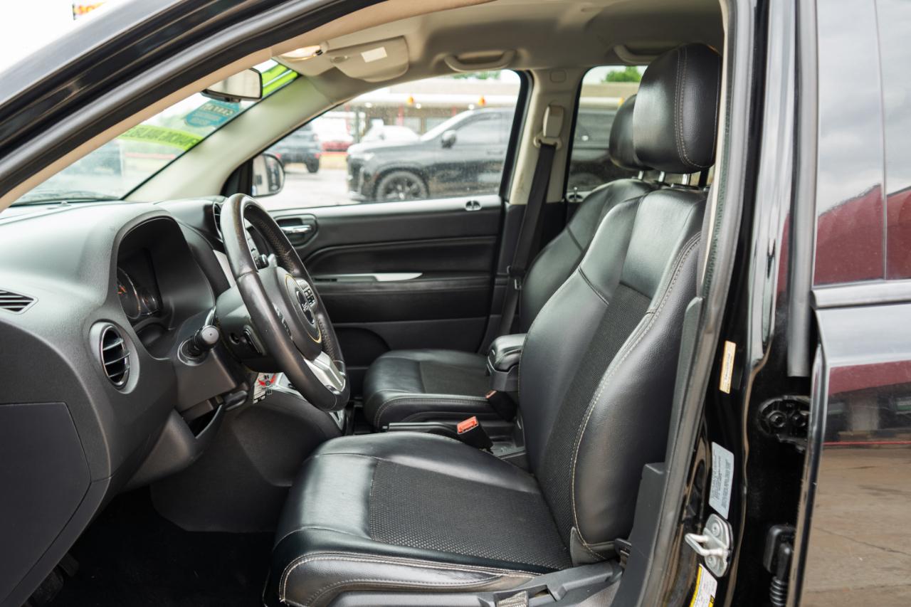Jeep Compass Latitude FWD 2016