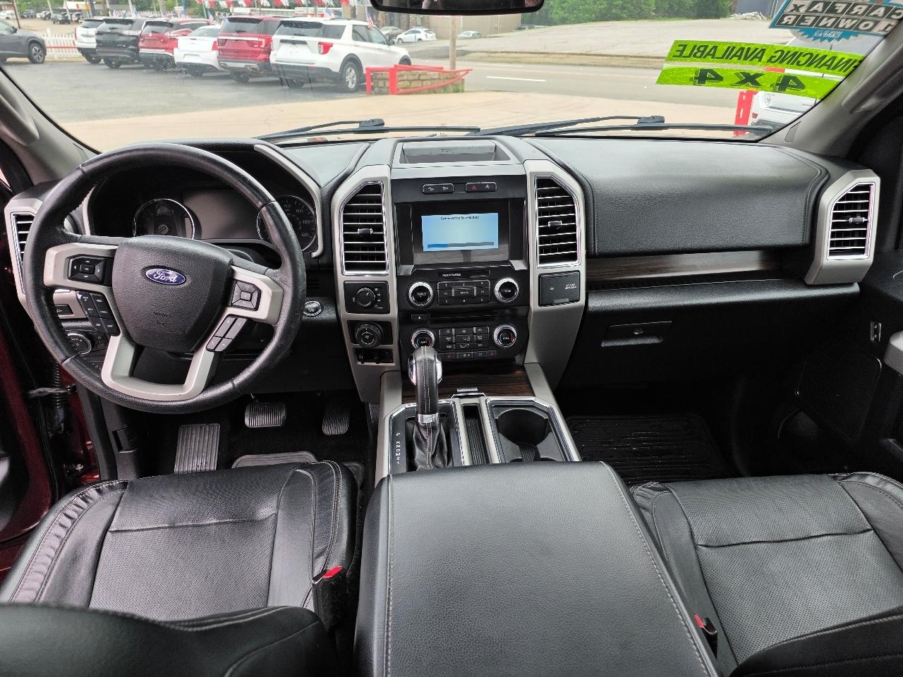 Ford F-150 Lariat SuperCrew 5.5-ft. Bed 4WD 2016