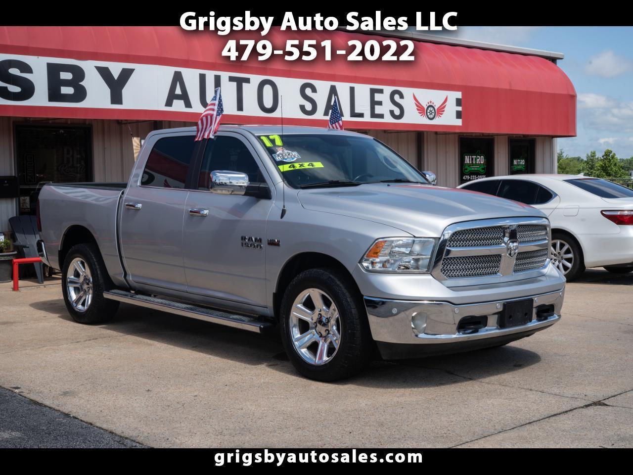2017 RAM 1500 SLT Crew Cab SWB 4WD
