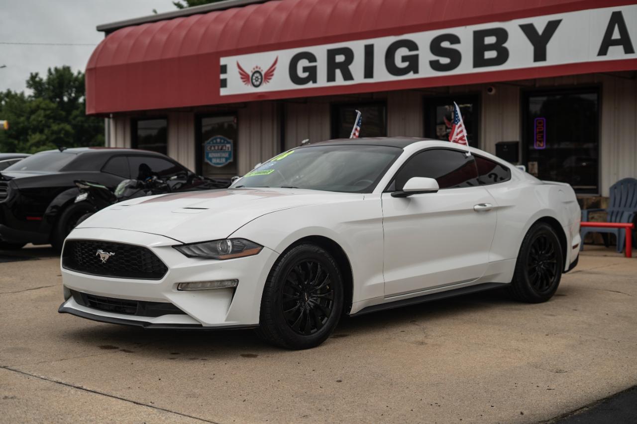 Ford Mustang EcoBoost Fastback 2018