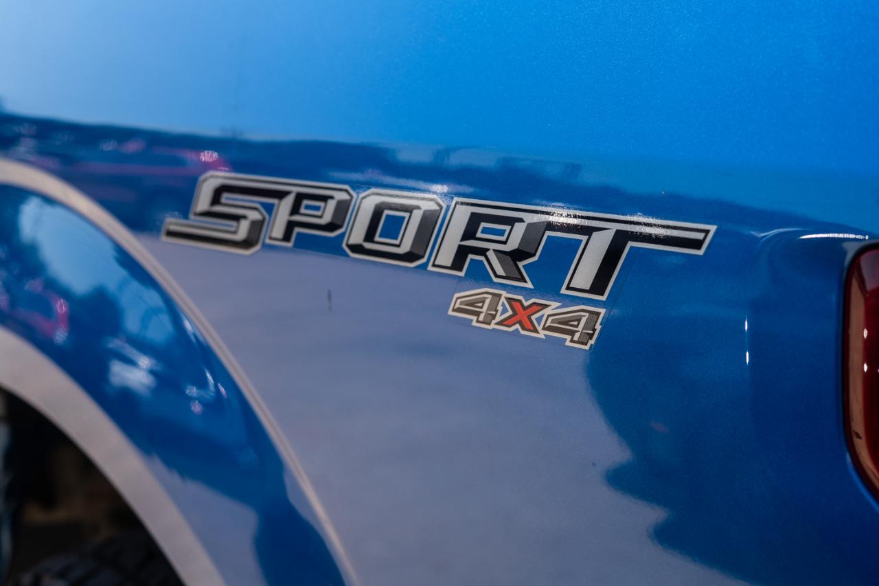 Ford F-150 4WD SuperCab 145" XL 2015