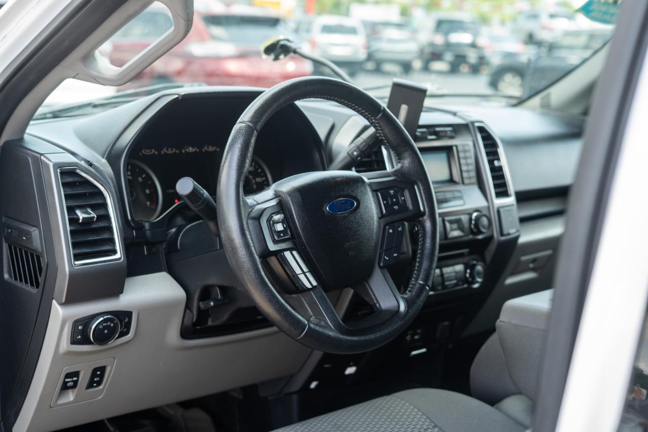 Ford F-150 2WD SuperCrew 157" XL 2015