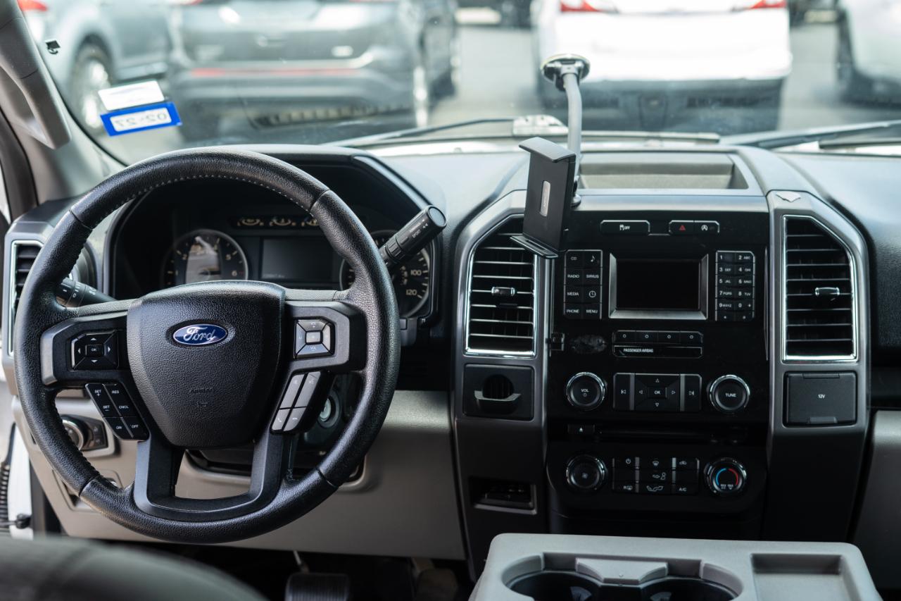 Ford F-150 2WD SuperCrew 157" XL 2015