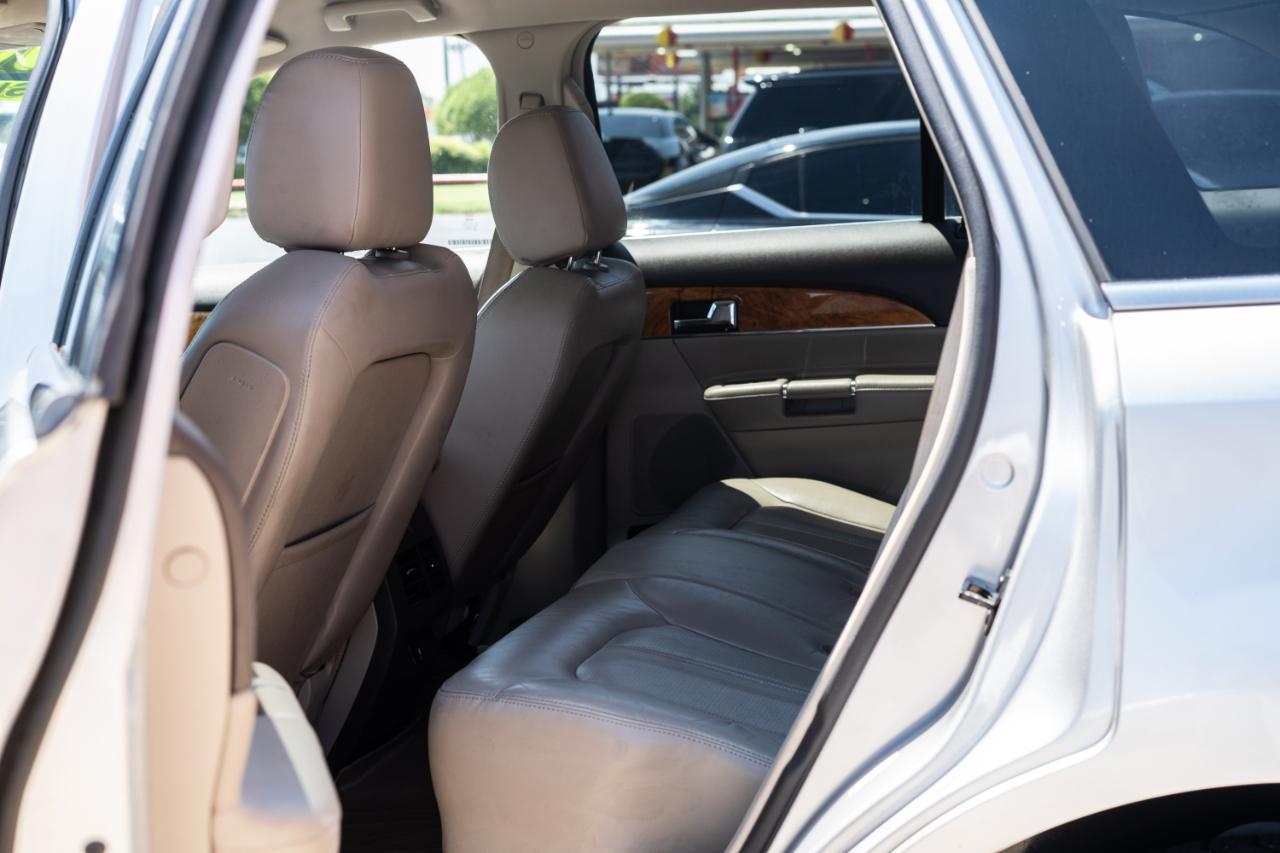Lincoln MKX FWD 4dr 2012