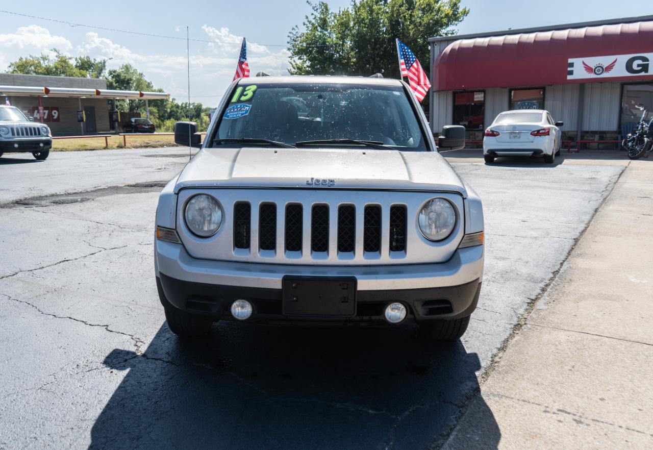 Jeep Patriot FWD 4dr Latitude 2013