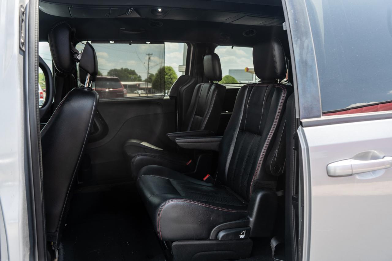 Dodge Grand Caravan GT Wagon Fleet 2017
