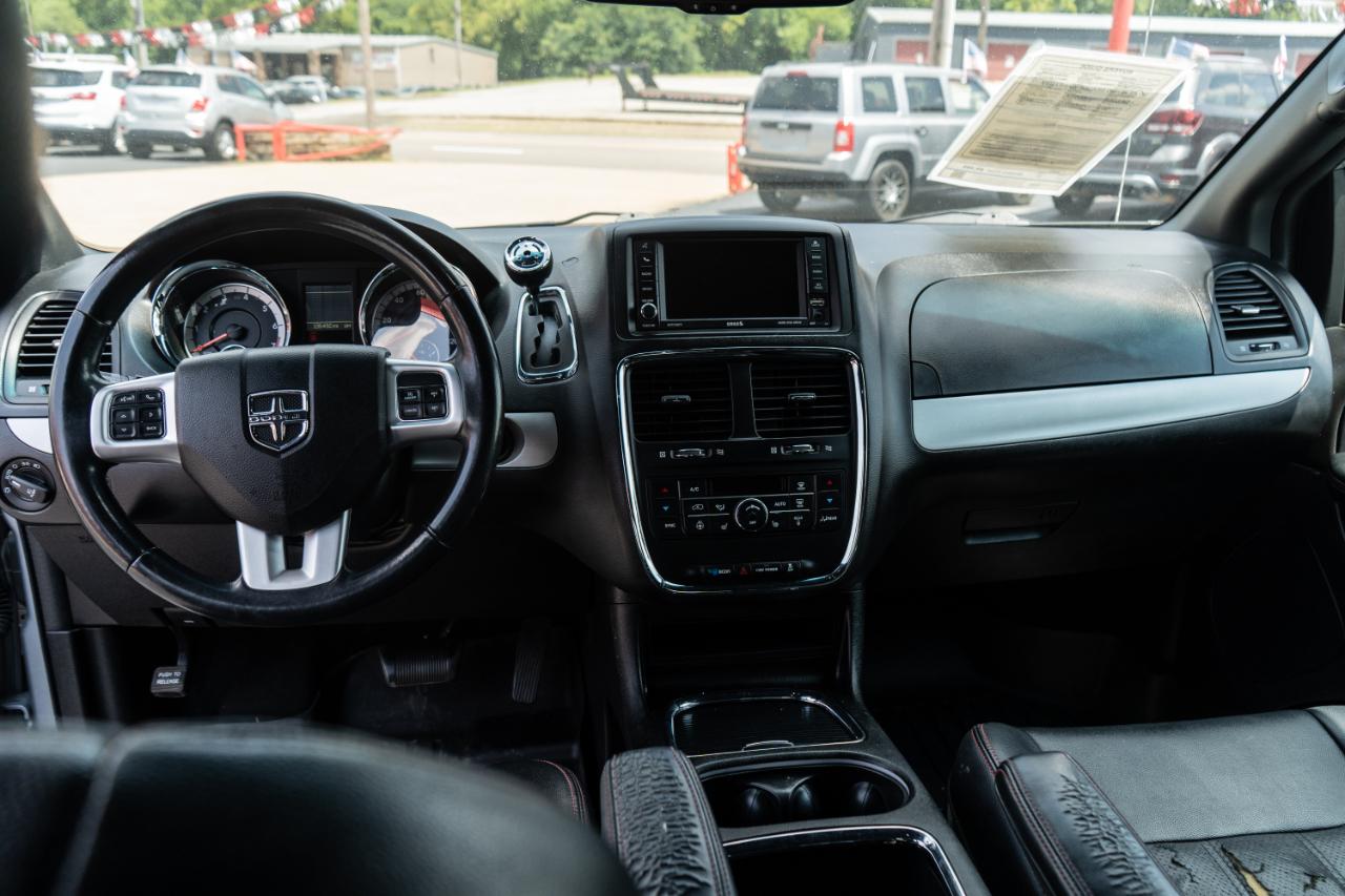 Dodge Grand Caravan GT Wagon Fleet 2017