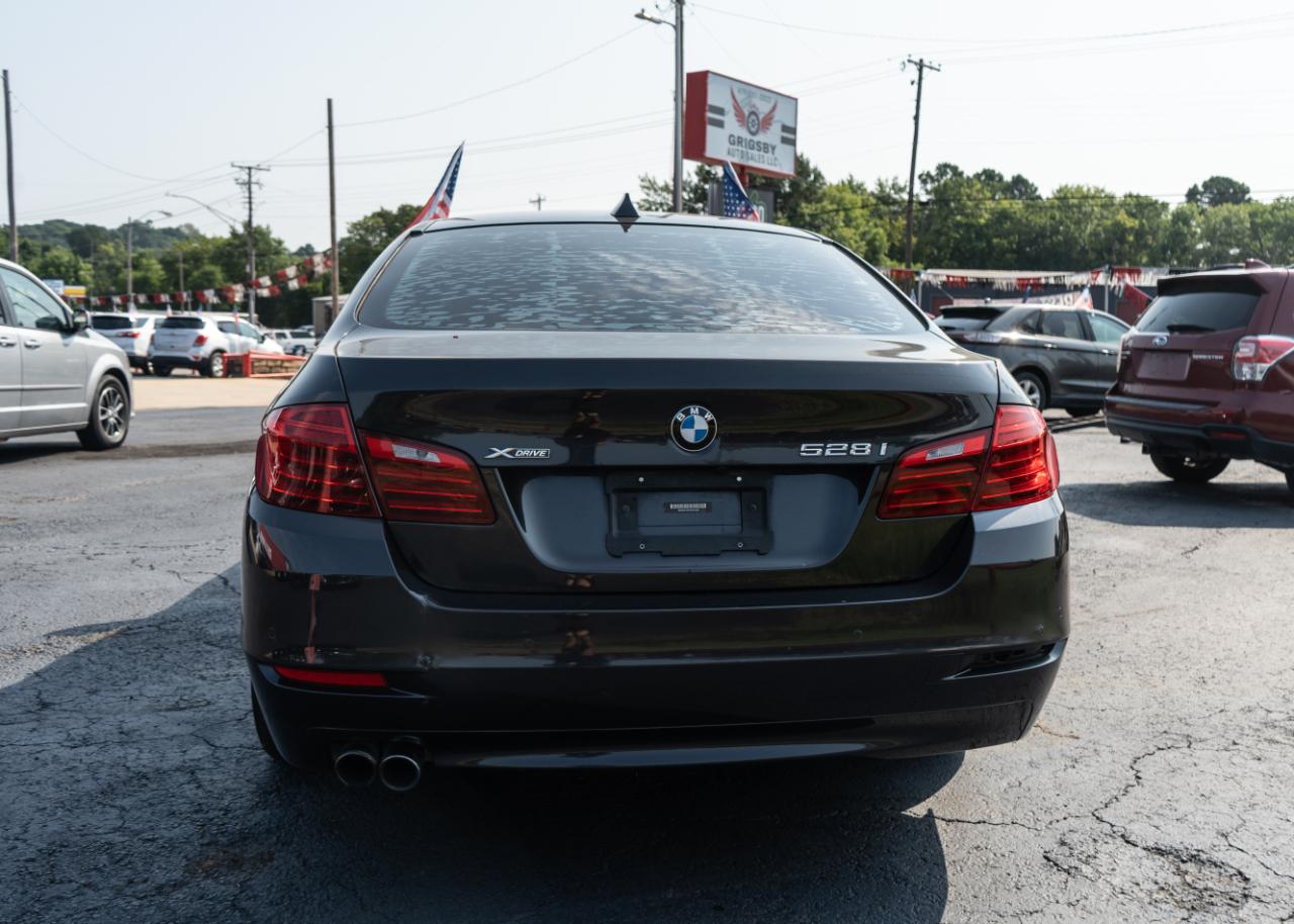 BMW 5 Series 4dr Sdn 528i xDrive AWD 2014