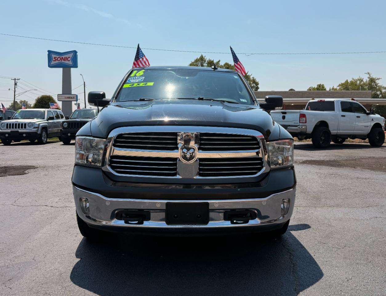 RAM 1500 4WD Crew Cab 140.5" Big Horn 2016