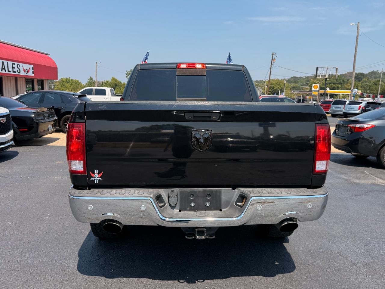 RAM 1500 4WD Crew Cab 140.5" Big Horn 2016