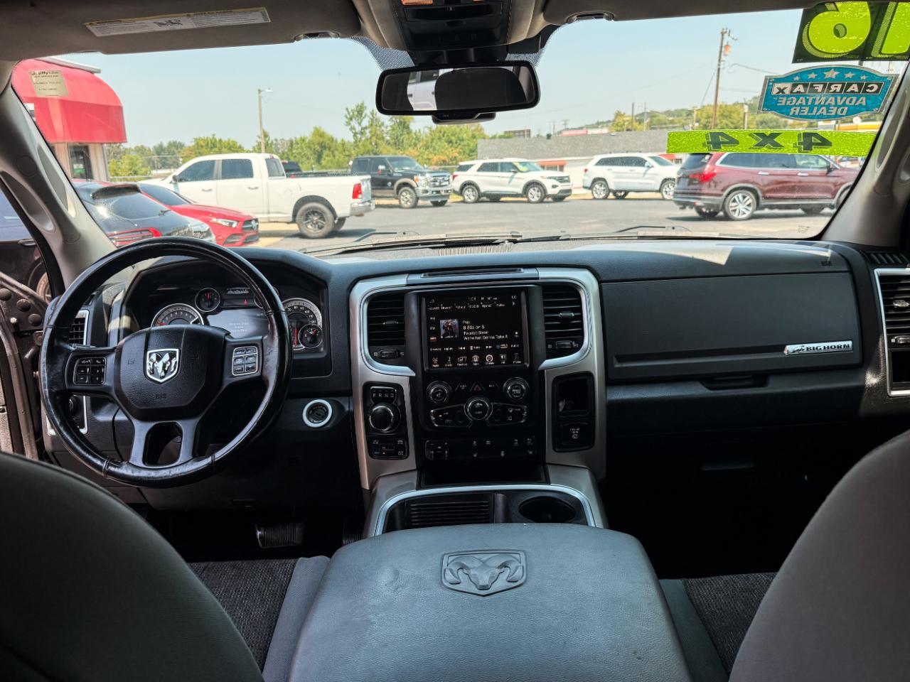 RAM 1500 4WD Crew Cab 140.5" Big Horn 2016
