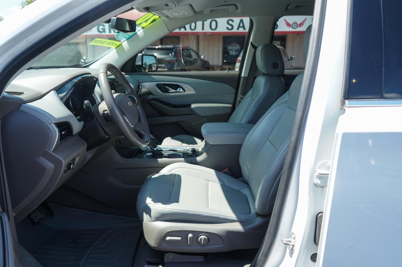 Chevrolet Traverse FWD 4dr LT Leather 2020
