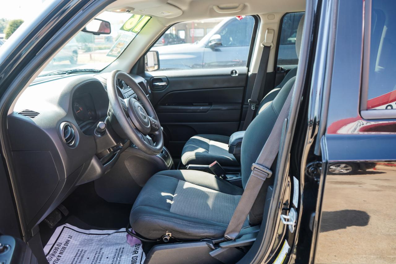 Jeep Patriot FWD 4dr Sport 2016