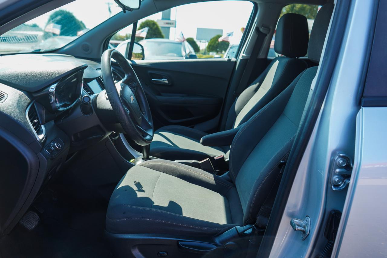 Chevrolet Trax FWD 4dr LS 2019