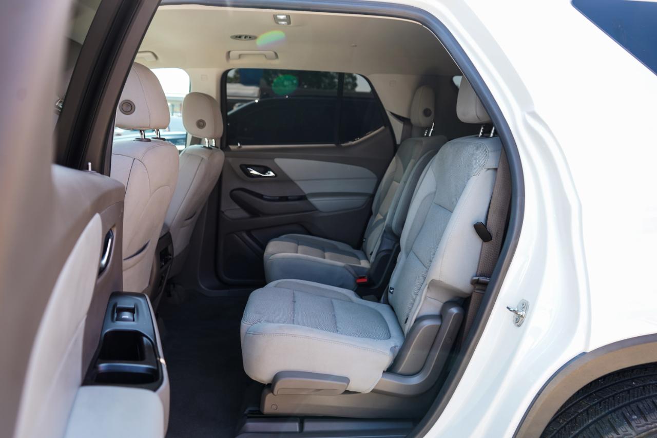 Chevrolet Traverse AWD 4dr LT Cloth w/1LT 2018