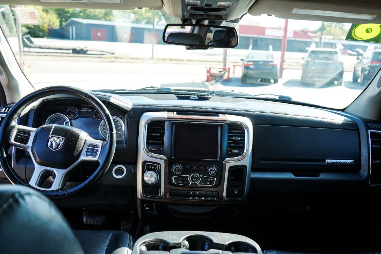RAM 1500 Laramie 4x2 Crew Cab 6'4" Box *Ltd Avail* 2018