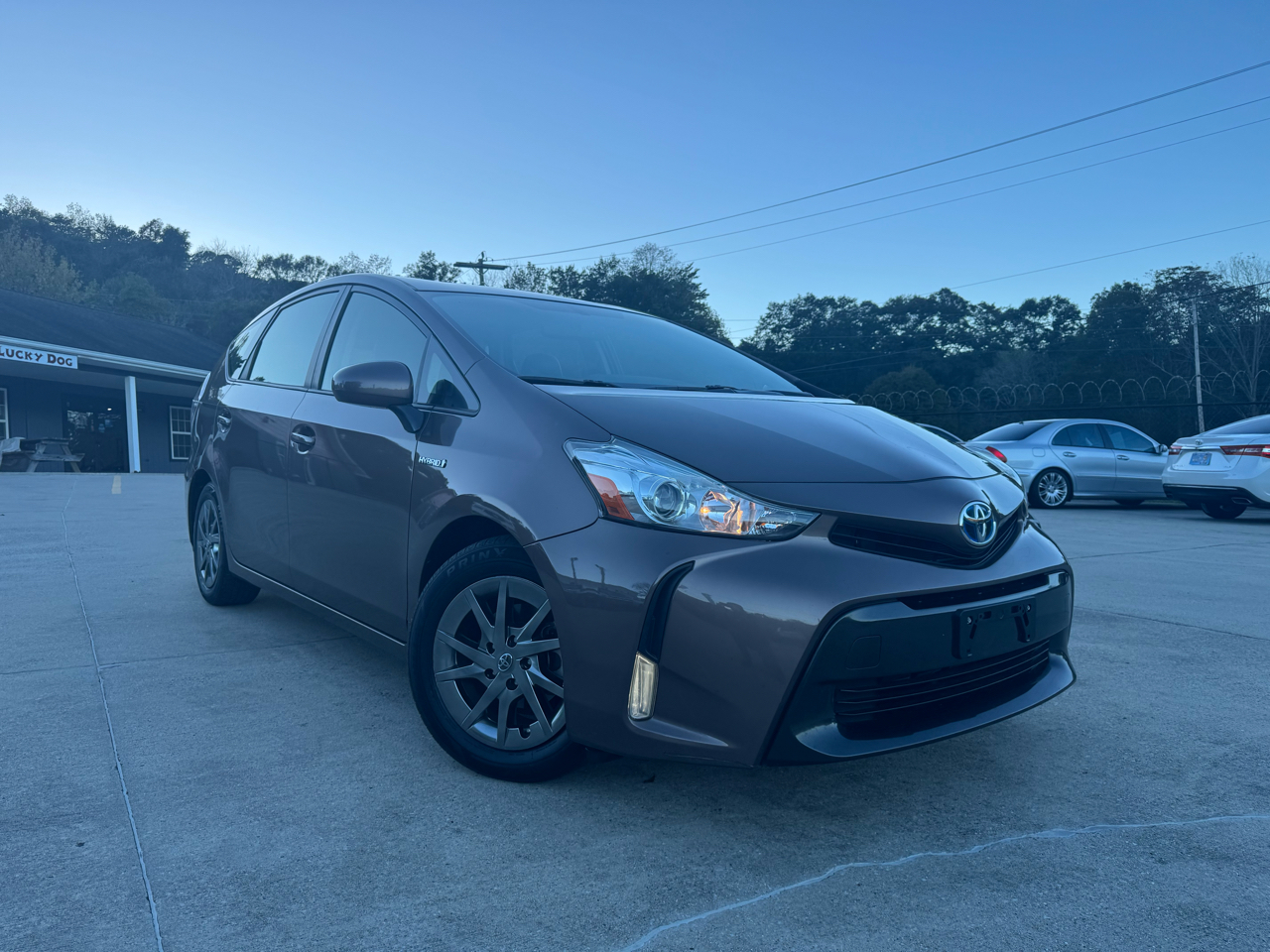 Toyota Prius V Five 2017