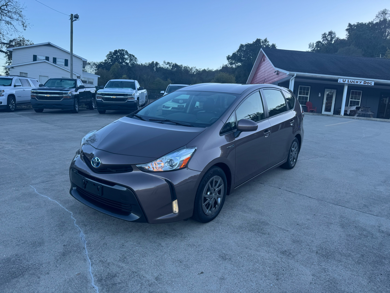 Toyota Prius V Five 2017