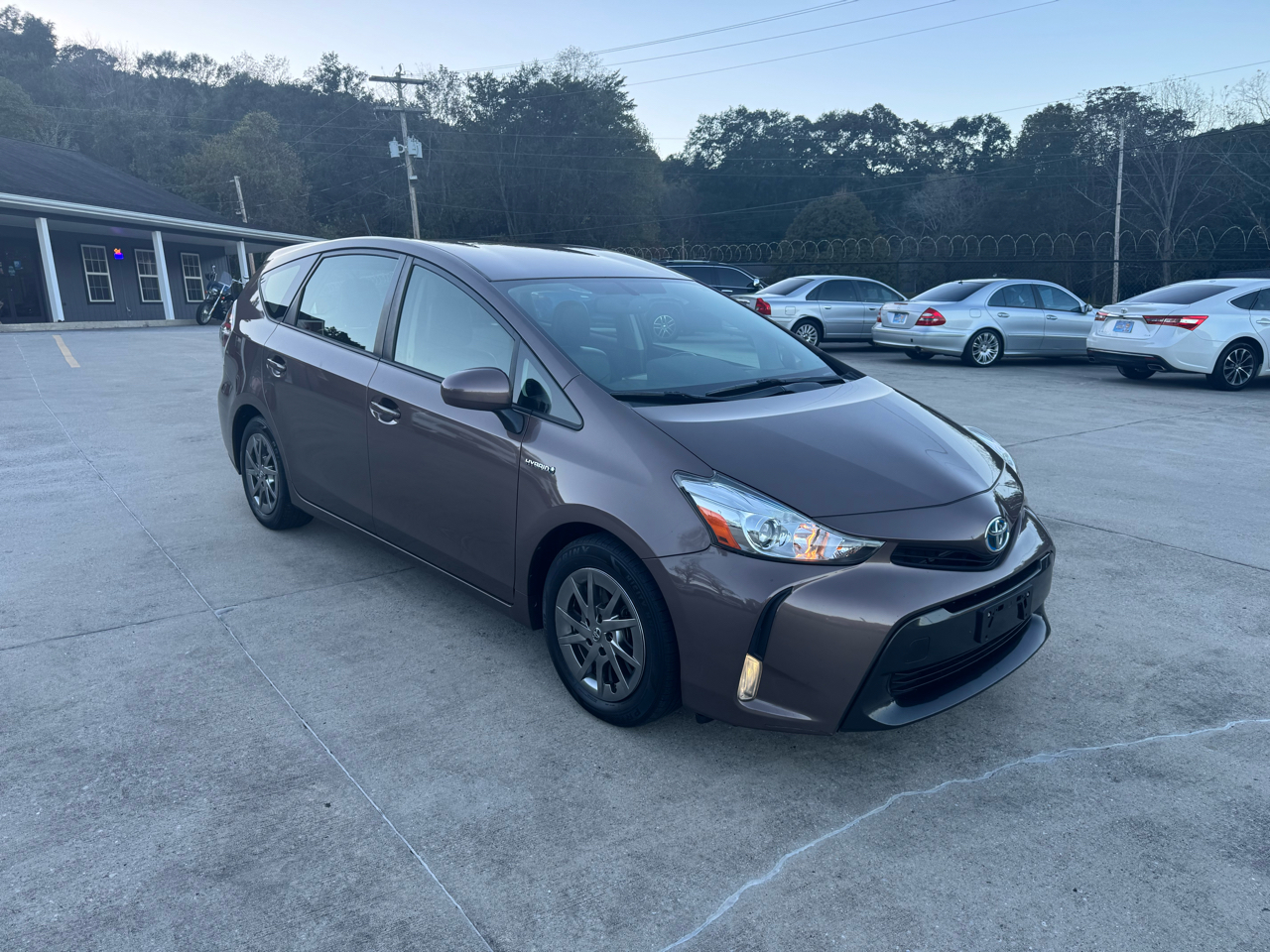 Toyota Prius V Five 2017