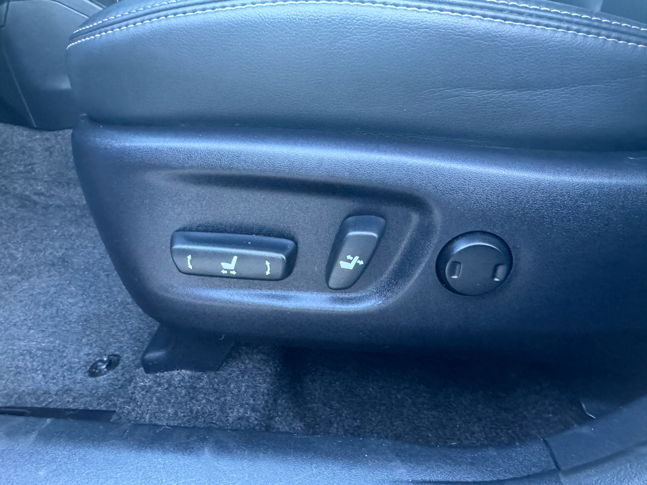 Toyota Prius V Five 2017