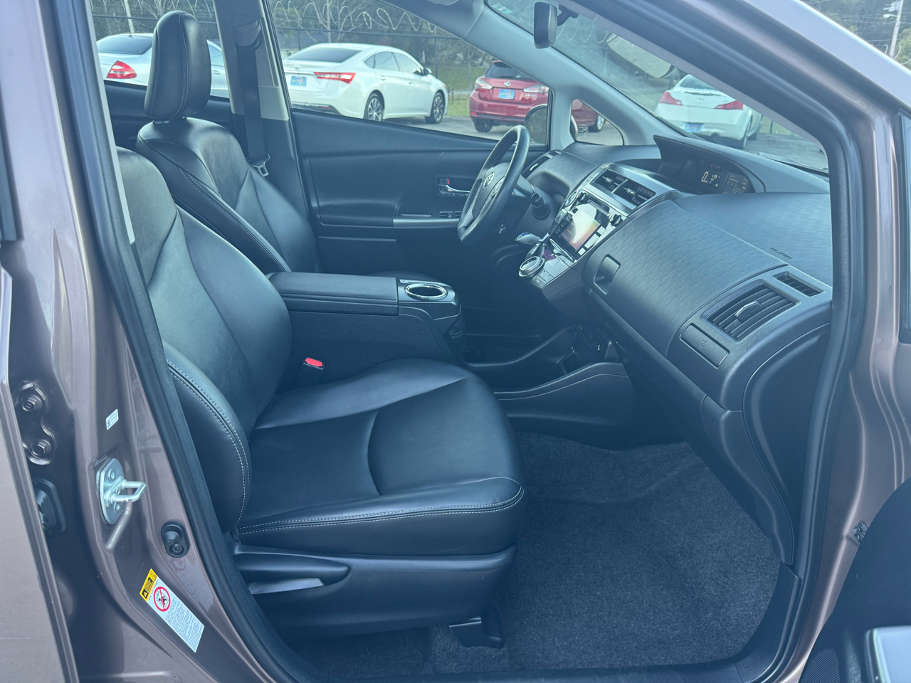 Toyota Prius V Five 2017