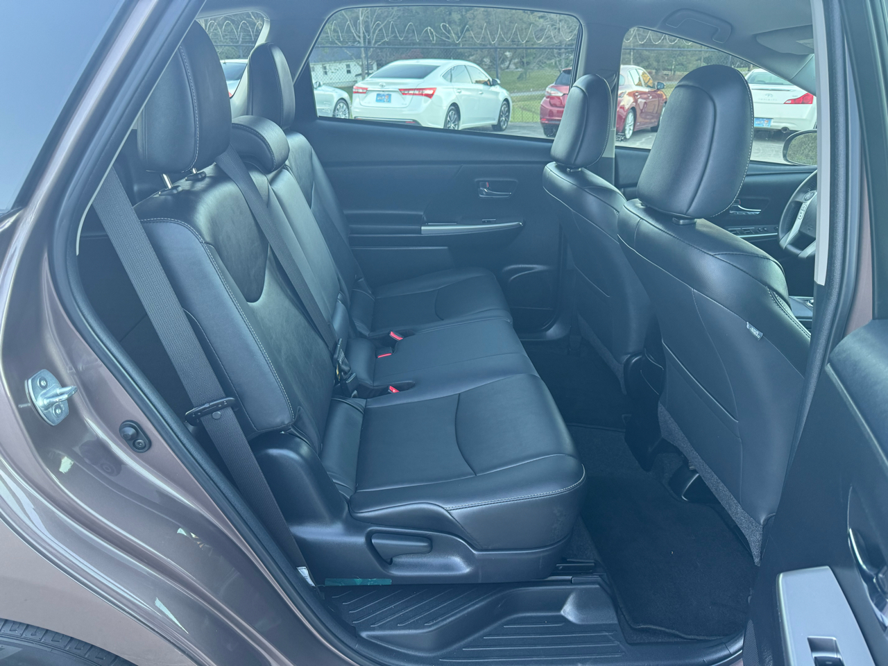 Toyota Prius V Five 2017